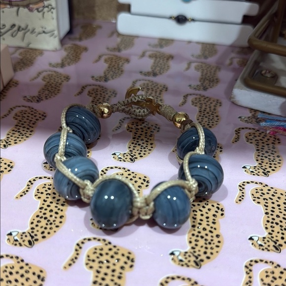 Elegant Blue Glass Beaded Bracelet - Picture 1 of 4